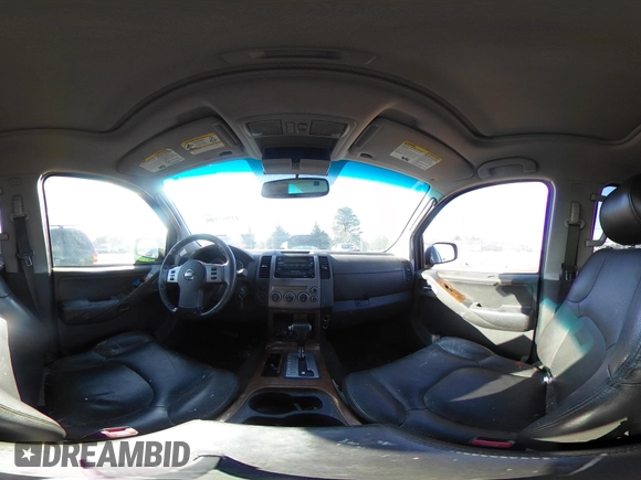 2006 Nissan Pathfinder SE z VIN 5N1AR18W66C674102, wystawiony jako IAAI lot #41984100 z przebiegiem 274 803 mil mil oraz . Historia ofert i sprzedaży dostępna na DreamBid. Obrazek 18.