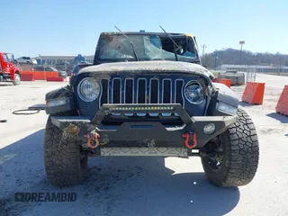 2019 Jeep Wrangler Unlimited Sahara with VIN 1C4HJXEG5KW518202, listed as a IAAI auction lot 41762229 with 91,995 mi miles and . Bid and sale history available at DreamBid. Image 13.