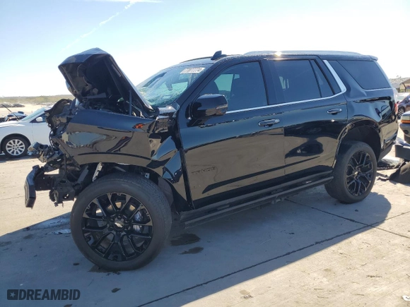 2022 Chevrolet Tahoe High Country with VIN 1GNSKTKL7NR359349, listed as a Copart auction lot 77077774 with 22,438 mi miles and Salvage Title. Bid and sale history available at carsss.com. Image 1.