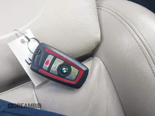 2015 BMW 4 Series 428i с VIN WBA3V5C50FP753396, выставлен на аукционе IAAI как лот 42541745 с пробегом 82 392 миль миль и . История ставок и продаж доступна на DreamBid. Изображение 11.