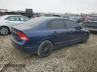 2009 Honda Civic z VIN 1HGFA16269L008963, wystawiony jako Copart lot #48342005 z przebiegiem 90 107 mil mil oraz Szkoda całkowita • Salvage title. Historia ofert i sprzedaży dostępna na DreamBid. Obrazek 3.