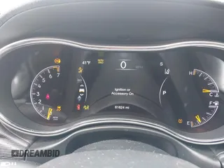 2020 Jeep Grand Cherokee Summit z VIN 1C4RJFJG0LC235505, wystawiony jako IAAI lot #42020520 z przebiegiem 61 624 mil mil oraz . Historia ofert i sprzedaży dostępna na DreamBid. Obrazek 7.