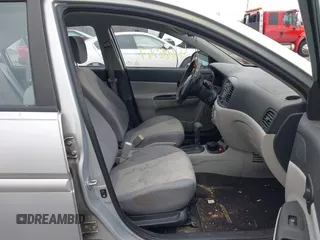 2010 Hyundai Accent GLS с VIN KMHCN4AC6AU462227, выставлен на аукционе IAAI как лот 41666567 с пробегом 132 114 миль миль и . История ставок и продаж доступна на DreamBid. Изображение 5.