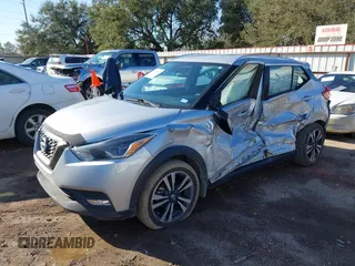 2019 Nissan Kicks S with VIN 3N1CP5CU8KL544677, listed as a IAAI auction lot 41654616 with 130,056 mi miles and . Bid and sale history available at carsss.com. Image 17.