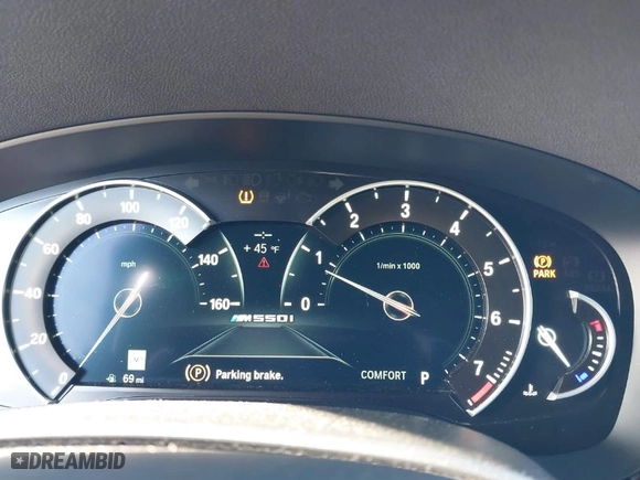 2018 BMW 5 Series M550i xDrive with VIN WBAJB9C55JB287431, listed as a IAAI auction lot 41433436 with 57,790 mi miles. Bid and sale history available at carsss.com. Image 7.