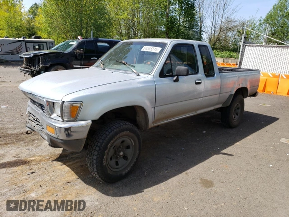 1991 Toyota Pickup DLX с VIN JT4VN13D2M5048913, выставлен на аукционе Copart как лот 54565315 с пробегом 284 115 миль миль и Списание • Salvage title. История ставок и продаж доступна на DreamBid. Изображение 1.