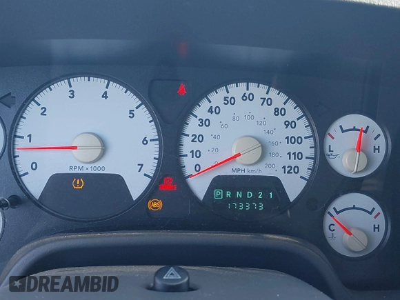 2008 Dodge 1500 SLT with VIN 1D7HU18238S500517, listed as a IAAI auction lot 42126774 with 173,373 mi miles. Bid and sale history available at carsss.com. Image 15.