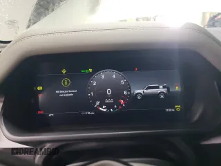 2025 Land Rover Defender S с VIN SALEJ7EXXS2363343, выставлен на аукционе Copart как лот 47466005 с пробегом 118 миль миль и Списание • Salvage title. История ставок и продаж доступна на DreamBid. Изображение 9.
