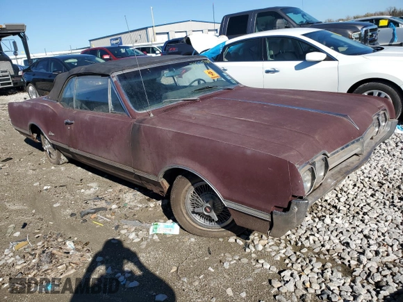 1966 Oldsmobile Cutlass z VIN 338676M278597, wystawiony jako Copart lot #79270784 z przebiegiem 66 981 mil mil oraz Tytuł czysty. Historia ofert i sprzedaży dostępna na DreamBid. Obrazek 4.