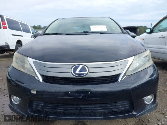 2010 Lexus HS 250h z VIN JTHBB1BAXA2011199, wystawiony jako IAAI lot #41829045 z przebiegiem 155 094 mil mil oraz . Historia ofert i sprzedaży dostępna na DreamBid. Obrazek 13.