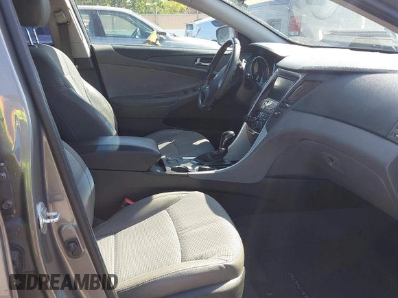 2013 Hyundai Sonata Limited with VIN 5NPEC4AB8DH618423, listed as a IAAI auction lot 42146040 with 195,427 mi miles and . Bid and sale history available at carsss.com. Image 5.