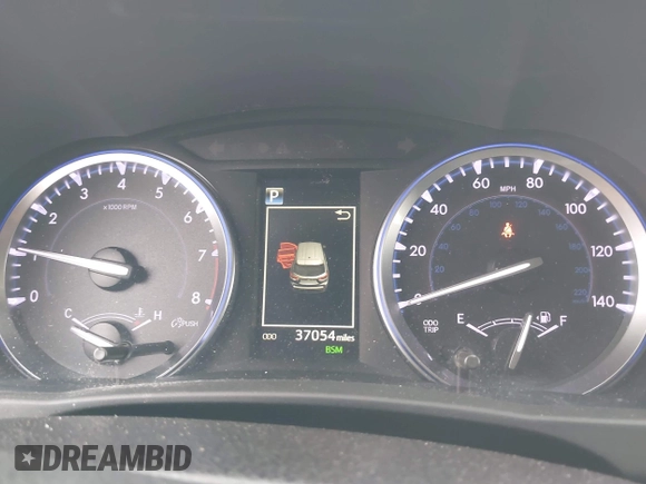 2018 Toyota Highlander SE z VIN 5TDKZRFH6JS248476, wystawiony jako IAAI lot #42644155 z przebiegiem 37 054 mil mil oraz . Historia ofert i sprzedaży dostępna na DreamBid. Obrazek 7.