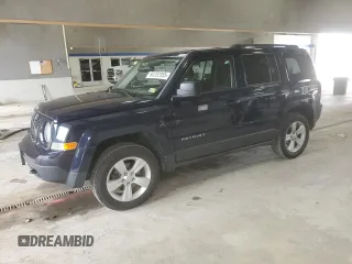 2015 Jeep Patriot Latitude z VIN 1C4NJRFB5FD125674, wystawiony jako Copart lot #60282055 z przebiegiem 73 330 mil mil oraz Szkoda całkowita • Salvage title. Historia ofert i sprzedaży dostępna na DreamBid. Obrazek 1.
