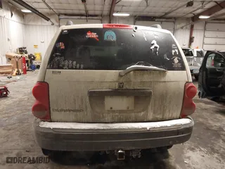 2005 Dodge Durango SXT with VIN 1D4HB38NX5F624748, listed as a IAAI auction lot 41596905 with 204,466 mi miles. Bid and sale history available at carsss.com. Image 17.