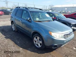 2009 Subaru Forester X with VIN JF2SH63619H786380, listed as a IAAI auction lot 41943061 with 199,805 mi miles and . Bid and sale history available at DreamBid. Image 1.