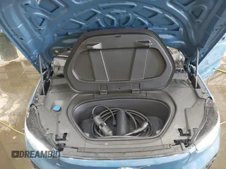 2023 Volvo XC40 Ultimate с VIN YV4ED3UM9P2090415, выставлен на аукционе IAAI как лот 41138900 с пробегом 8 292 миль миль и . История ставок и продаж доступна на DreamBid. Изображение 10.