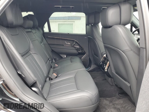 2025 Land Rover Range Rover Sport with VIN SAL1L9E93SA424804, listed as a Copart auction lot 49414945 with 1,007 mi miles and Salvage title. Bid and sale history available at DreamBid. Image 11.