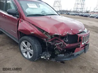 2012 Jeep Compass Latitude with VIN 1C4NJCEA2CD526150, listed as a IAAI auction lot 41441154 with 86,377 mi miles. Bid and sale history available at carsss.com. Image 6.