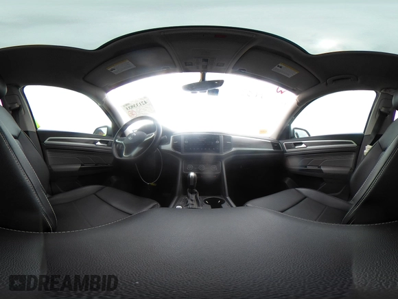 2021 Volkswagen Atlas SE с VIN 1V2JR2CA2MC539992, выставлен на аукционе IAAI как лот 42133933 с пробегом 82 287 миль миль и . История ставок и продаж доступна на DreamBid. Изображение 19.
