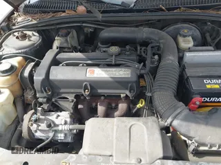 2000 Saturn SL z VIN 1G8ZK527XYZ121984, wystawiony jako IAAI lot #42099839 z przebiegiem 174 210 mil mil oraz . Historia ofert i sprzedaży dostępna na DreamBid. Obrazek 10.