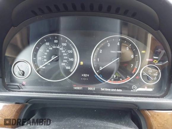 2013 BMW 5 Series 528i xDrive with VIN WBAXH5C54DD109052, listed as a IAAI auction lot 42054381 with 145,931 mi miles. Bid and sale history available at carsss.com. Image 7.