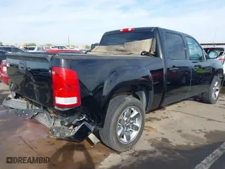 2013 GMC Sierra 1500 SLT with VIN 3GTP2WE73DG186362, listed as a IAAI auction lot 41719448 with 204,637 mi miles. Bid and sale history available at carsss.com. Image 4.