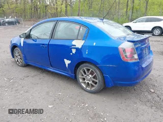 2011 Nissan Sentra SE-R z VIN 3N1BB6AP1BL606935, wystawiony jako IAAI lot #42233917 z przebiegiem 204 941 mil mil oraz . Historia ofert i sprzedaży dostępna na DreamBid. Obrazek 3.