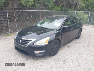 2015 Nissan Altima 2.5 z VIN 1N4AL3AP9FC195019, wystawiony jako IAAI lot #42315205 z przebiegiem 176 402 mil mil oraz . Historia ofert i sprzedaży dostępna na DreamBid. Obrazek 20.