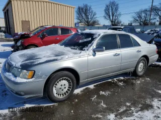 1999 Infiniti Q45 z VIN JNKBY31A2XM602927, wystawiony jako Copart lot #45627825 z przebiegiem 174 080 mil mil oraz Szkody całkowita. Historia ofert i sprzedaży dostępna na DreamBid. Obrazek 1.