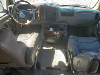 2000 GMC Savana with VIN 1GDFG15R7Y1172918, listed as a Copart auction lot 46619805 with 284,116 mi miles and Salvage Title. Bid and sale history available at carsss.com. Image 8.