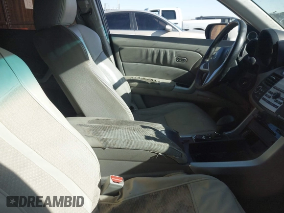 2008 Acura RDX with VIN 5J8TB18288A004260, listed as a IAAI auction lot 41589275 with 1 mi miles. Bid and sale history available at carsss.com. Image 5.