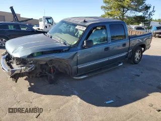 2006 GMC Sierra 1500 SLT with VIN 2GTEK13T961118931, listed as a Copart auction lot 44368785 with Not Provided miles and Salvage Title. Bid and sale history available at carsss.com. Image 1.