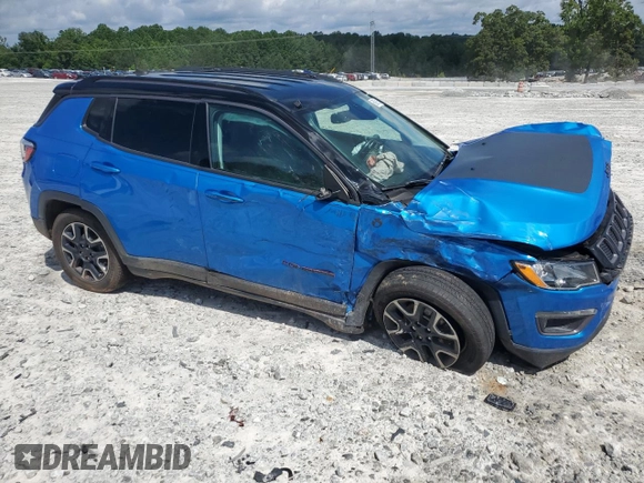 2018 Jeep Compass Trailhawk with VIN 3C4NJDDB1JT501151, listed as a Copart auction lot 60978135 with Not provided miles and Salvage title. Bid and sale history available at DreamBid. Image 4.