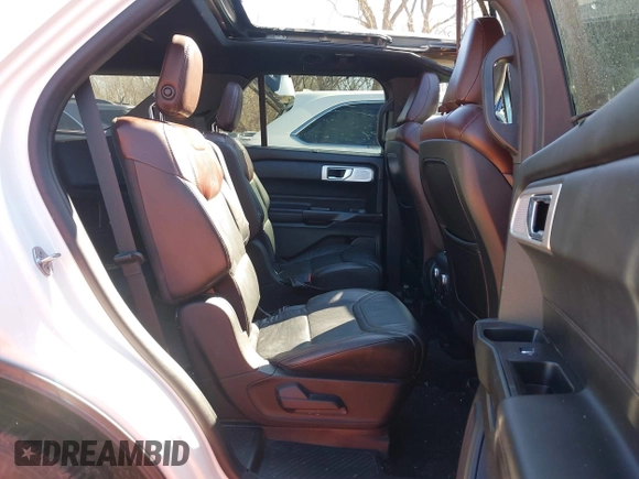 2020 Ford Explorer Platinum with VIN 1FM5K8HC5LGC29133, listed as a IAAI auction lot 41838272 with 41,425 mi miles. Bid and sale history available at carsss.com. Image 8.