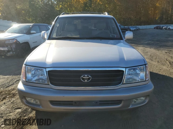 2000 Toyota Land Cruiser with VIN JT3HT05J8Y0106160, listed as a Copart auction lot 77249034 with 259,752 mi miles and Clean Title. Bid and sale history available at carsss.com. Image 5.