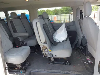 2015 Ford Transit XL z VIN 1FBZX2ZM3FKA54172, wystawiony jako IAAI lot #42601588 z przebiegiem 619 881 mil mil oraz . Historia ofert i sprzedaży dostępna na DreamBid. Obrazek 8.