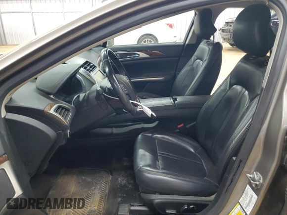 2015 Lincoln MKZ with VIN 3LN6L2G95FR624754, listed as a Copart auction lot 55557745 with 84,602 mi miles and Salvage title. Bid and sale history available at DreamBid. Image 7.