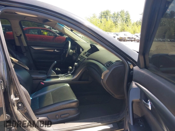 2012 Acura TL Technology z VIN 19UUA9F57CA001152, wystawiony jako IAAI lot #42241752 z przebiegiem 201 884 mil mil oraz . Historia ofert i sprzedaży dostępna na DreamBid. Obrazek 5.