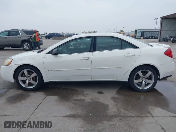 2006 Pontiac G6 GTP z VIN 1G2ZM551X64224909, wystawiony jako IAAI lot #42289564 z przebiegiem 193 418 mil mil oraz . Historia ofert i sprzedaży dostępna na DreamBid. Obrazek 14.