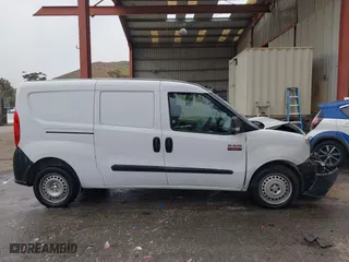 2016 Ram ProMaster City Cargo Van Tradesman with VIN ZFBERFAT1G6C83075, listed as a IAAI auction lot 42016330 with 1 mi miles. Bid and sale history available at carsss.com. Image 14.