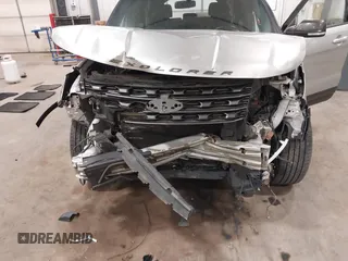 2017 Ford Explorer XLT с VIN 1FM5K8D89HGA27310, выставлен на аукционе IAAI как лот 42051535 с пробегом 111 483 миль миль и . История ставок и продаж доступна на DreamBid. Изображение 6.