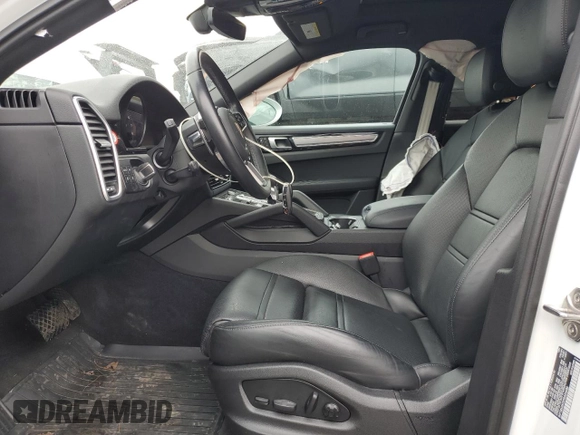 2023 Porsche Cayenne with VIN WP1BA2AY2PDA26686, listed as a Copart auction lot 47087905 with 11,126 mi miles and Salvage title. Bid and sale history available at DreamBid. Image 7.