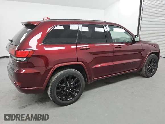 2018 Jeep Grand Cherokee Altitude with VIN 1C4RJEAGXJC185526, listed as a Copart auction lot 46319385 with 133,032 mi miles and Clean Title. Bid and sale history available at carsss.com. Image 3.