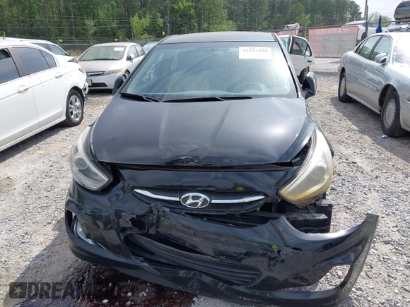 2015 Hyundai Accent Sport with VIN KMHCU5AE5FU233054, listed as a IAAI auction lot 41932298 with 70,278 mi miles. Bid and sale history available at carsss.com. Image 6.
