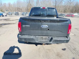 2016 Ford F-150 XLT with VIN 1FTEW1EG8GFD07598, listed as a IAAI auction lot 41704800 with 200,983 mi miles. Bid and sale history available at carsss.com. Image 16.