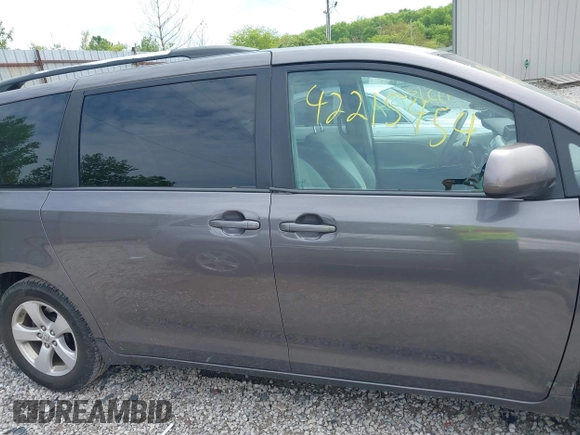 2013 Toyota Sienna LE AAS with VIN 5TDKK3DC0DS301315, listed as a IAAI auction lot 42215454 with 328,507 mi miles and . Bid and sale history available at DreamBid. Image 14.