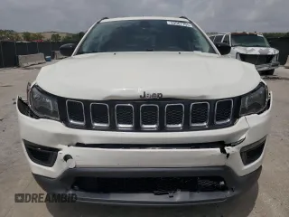 2018 Jeep Compass Sport with VIN 3C4NJCAB1JT461958, listed as a Copart auction lot 59567105 with 181,632 mi miles and Salvage title. Bid and sale history available at DreamBid. Image 5.