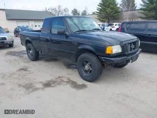 2004 Ford Ranger XL Fleet with VIN 1FTZR45E14PA14866, listed as a IAAI auction lot 42041722 with 202,324 mi miles. Bid and sale history available at carsss.com. Image 1.
