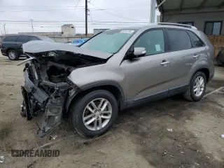 2014 Kia Sorento LX with VIN 5XYKT4A73EG426012, listed as a Copart auction lot 86743754 with 68,157 mi miles and Salvage Title. Bid and sale history available at carsss.com. Image 1.
