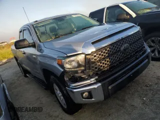 2019 Toyota Tundra 2WD SR with VIN 5TFRY5F1XKX254693, listed as a Copart auction lot 74018594 with 0 mi miles and Salvage Title. Bid and sale history available at carsss.com. Image 4.